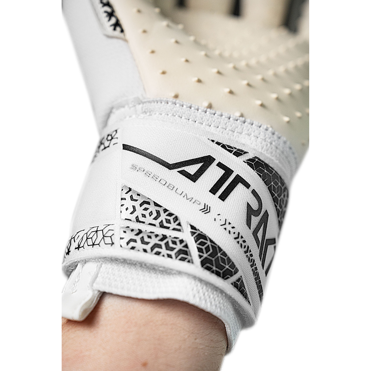 Reusch Attrakt Speedbump Goalkeeping Gloves