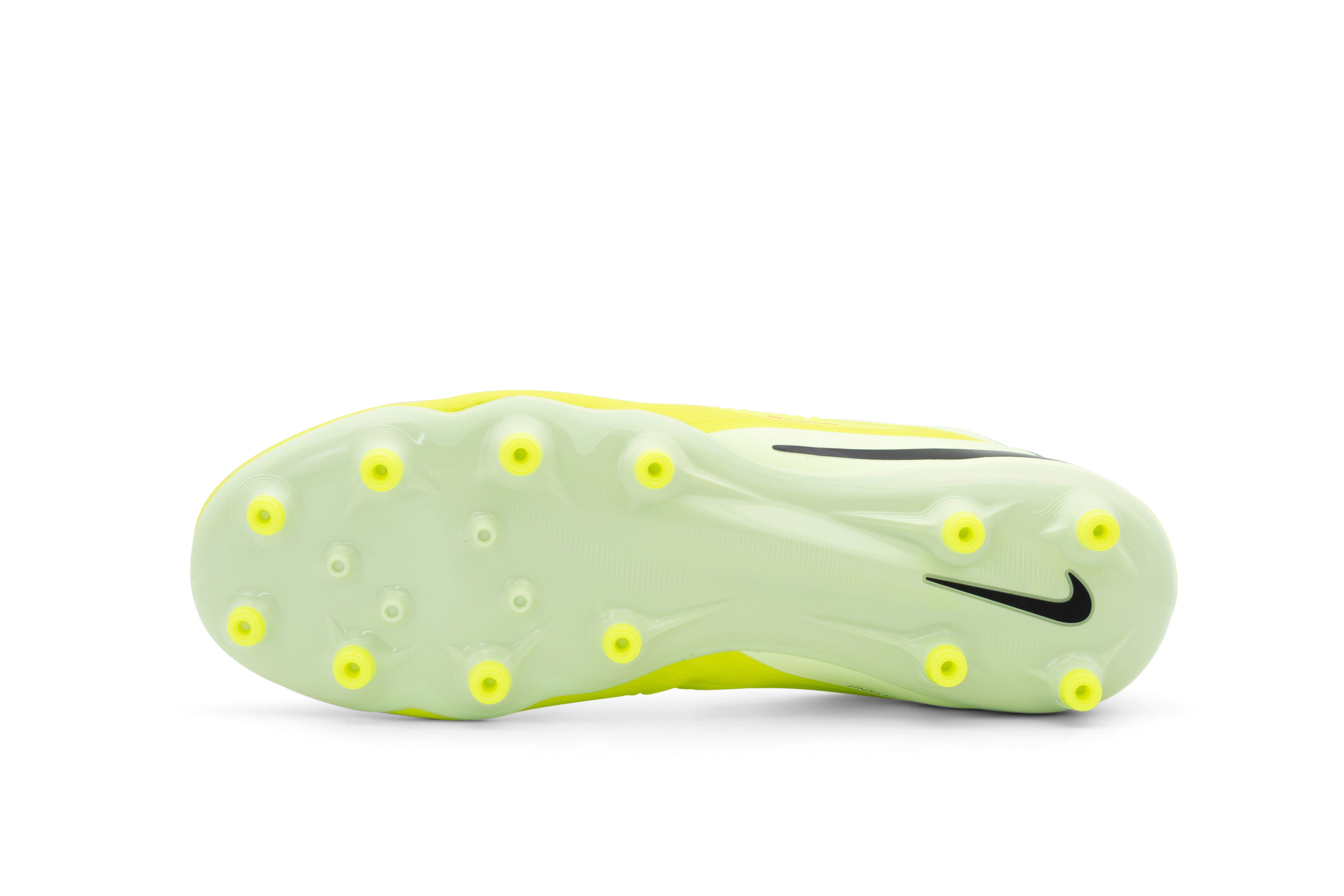 Nike Phantom 6 Pro Low AG