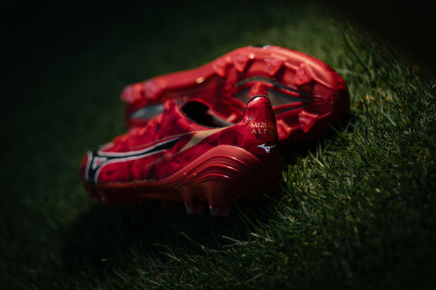 Mizuno Alpha