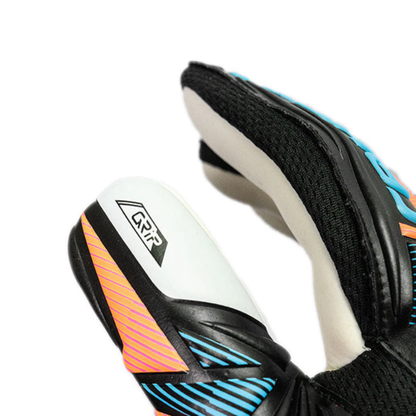 Reusch Attrakt Grip Goalkeeping Gloves
