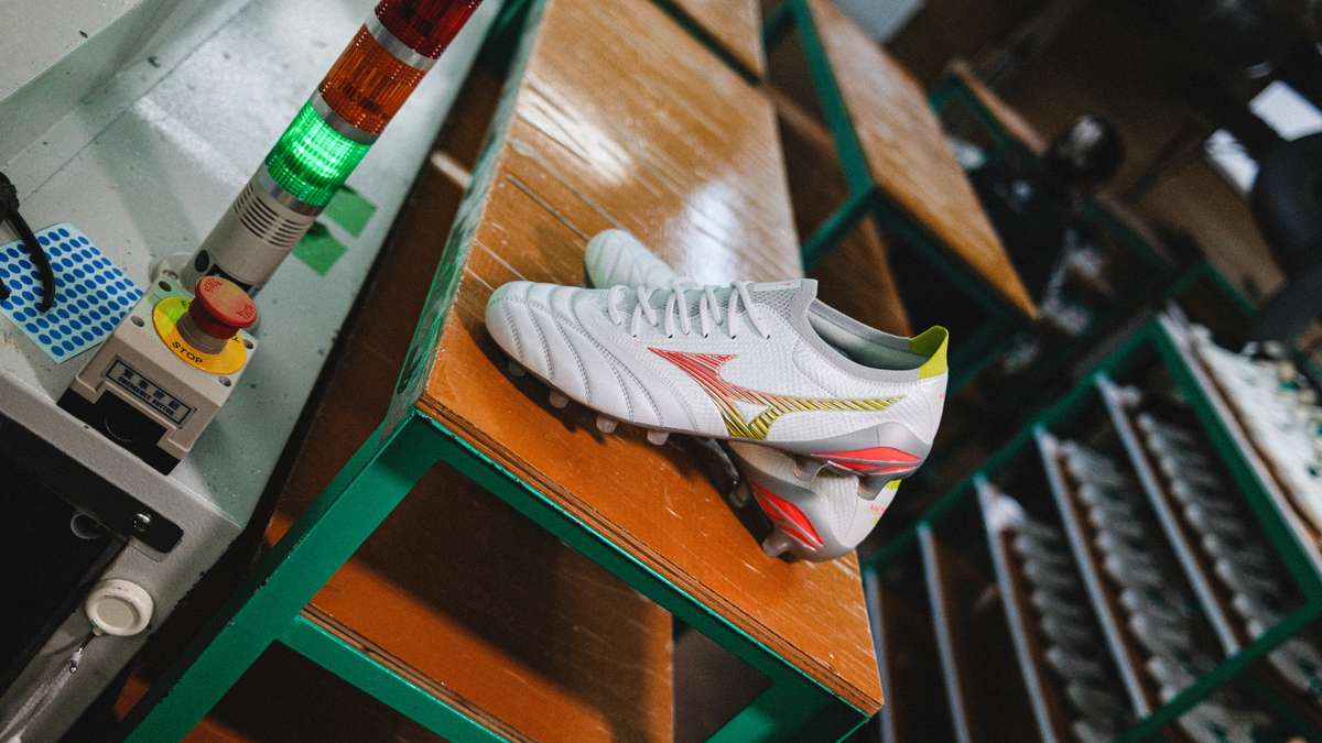 Mizuno Morelia Neo V Beta