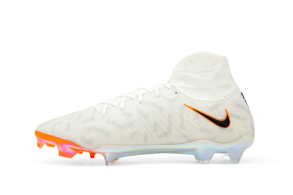 Nike Phantom Luna Elite FG