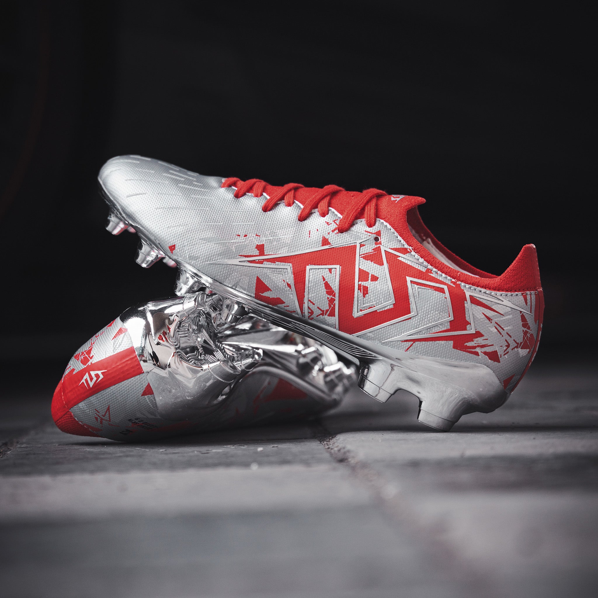 TLSS Striker.717 Essence FG